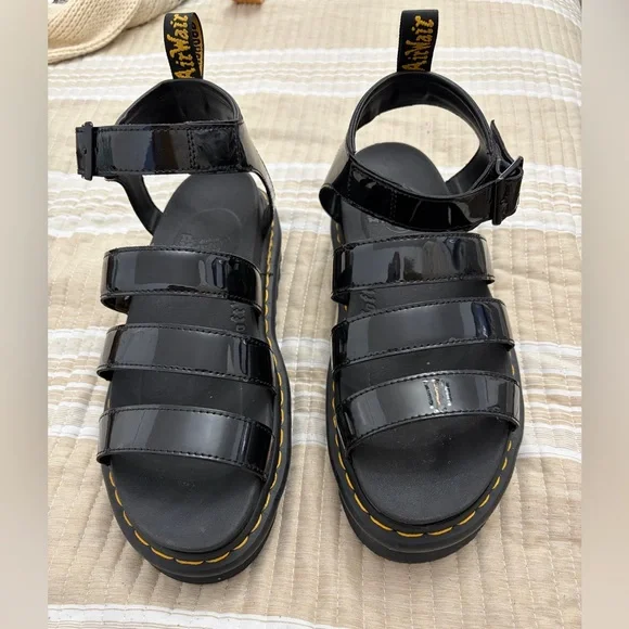 Dr. Martens Blaire Patent Leather Strap Sandals in black. Women’s size 10 - Picture 1 of 8
